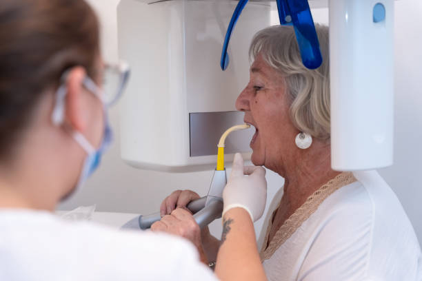 Best Emergency Gum Treatment in Madera, CA